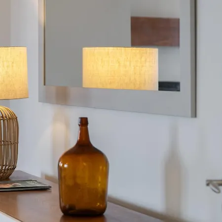 Formosa Iii By An Island フンシャル